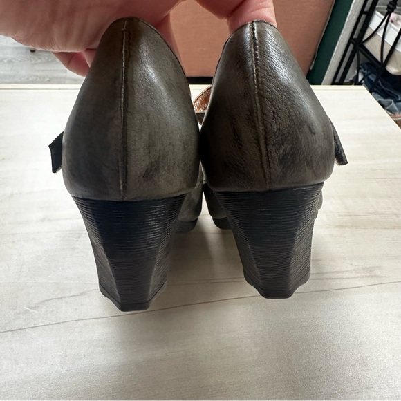 Spring Step L’Artiste Posadas gray leather sandals - Picture 6 of 10